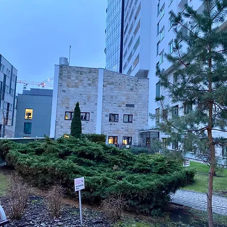 Warsawcitycenterviewapartment דירה ורשה